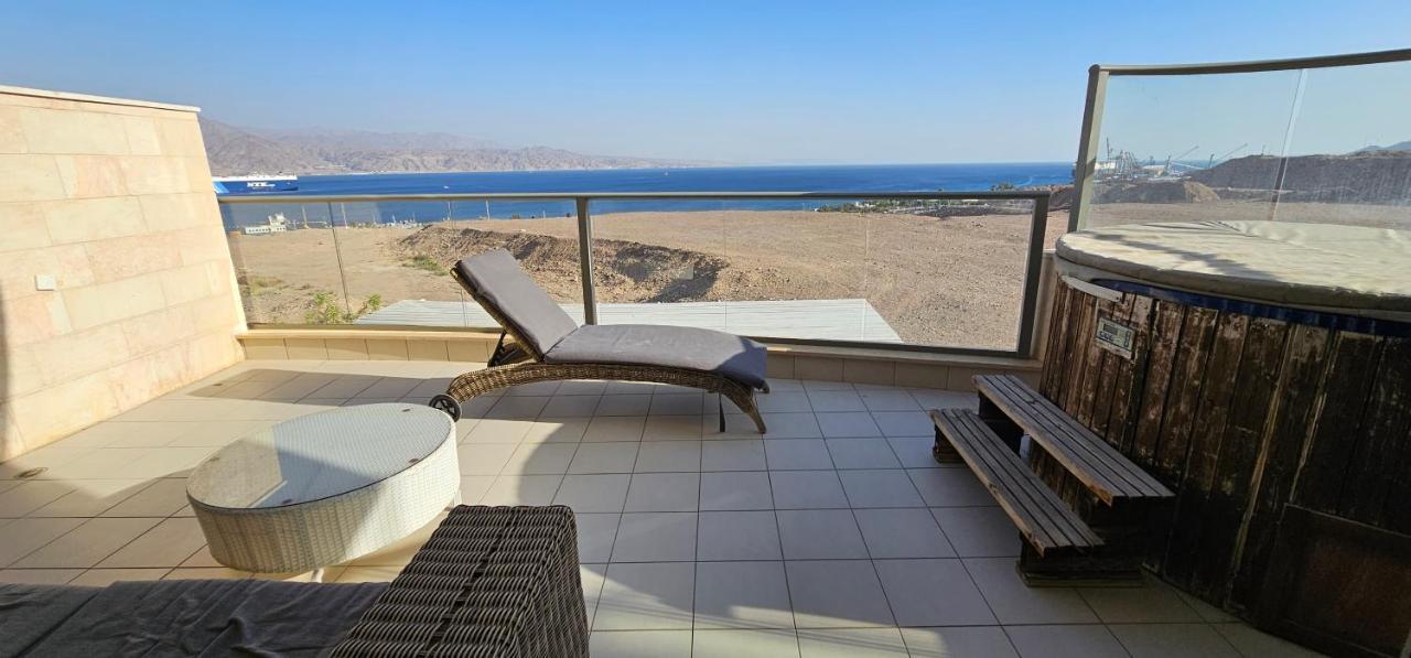 Top-Luxury Exclusive Аpt With Jacuzzi In Front Of The Sea Ейлат Екстер'єр фото