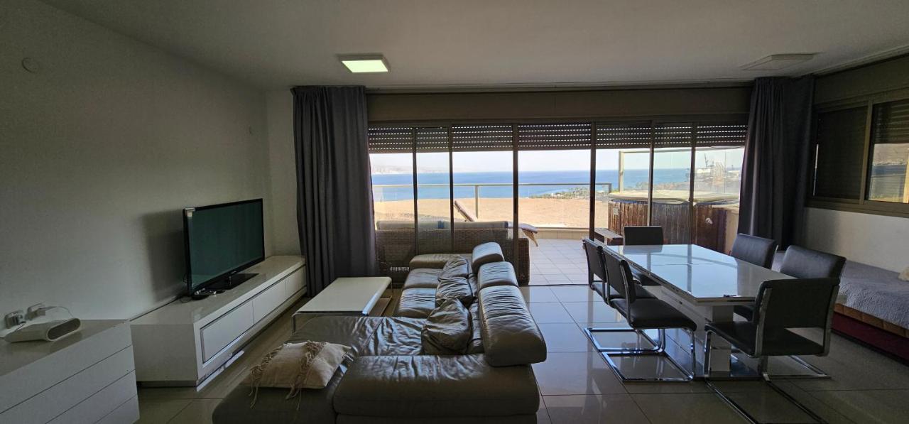 Top-Luxury Exclusive Аpt With Jacuzzi In Front Of The Sea Ейлат Екстер'єр фото