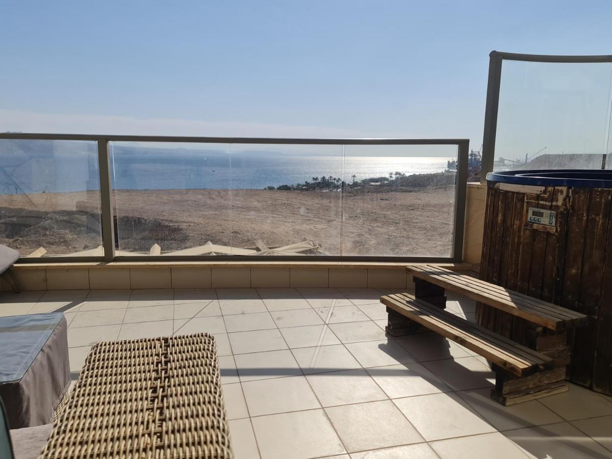 Top-Luxury Exclusive Аpt With Jacuzzi In Front Of The Sea Ейлат Екстер'єр фото