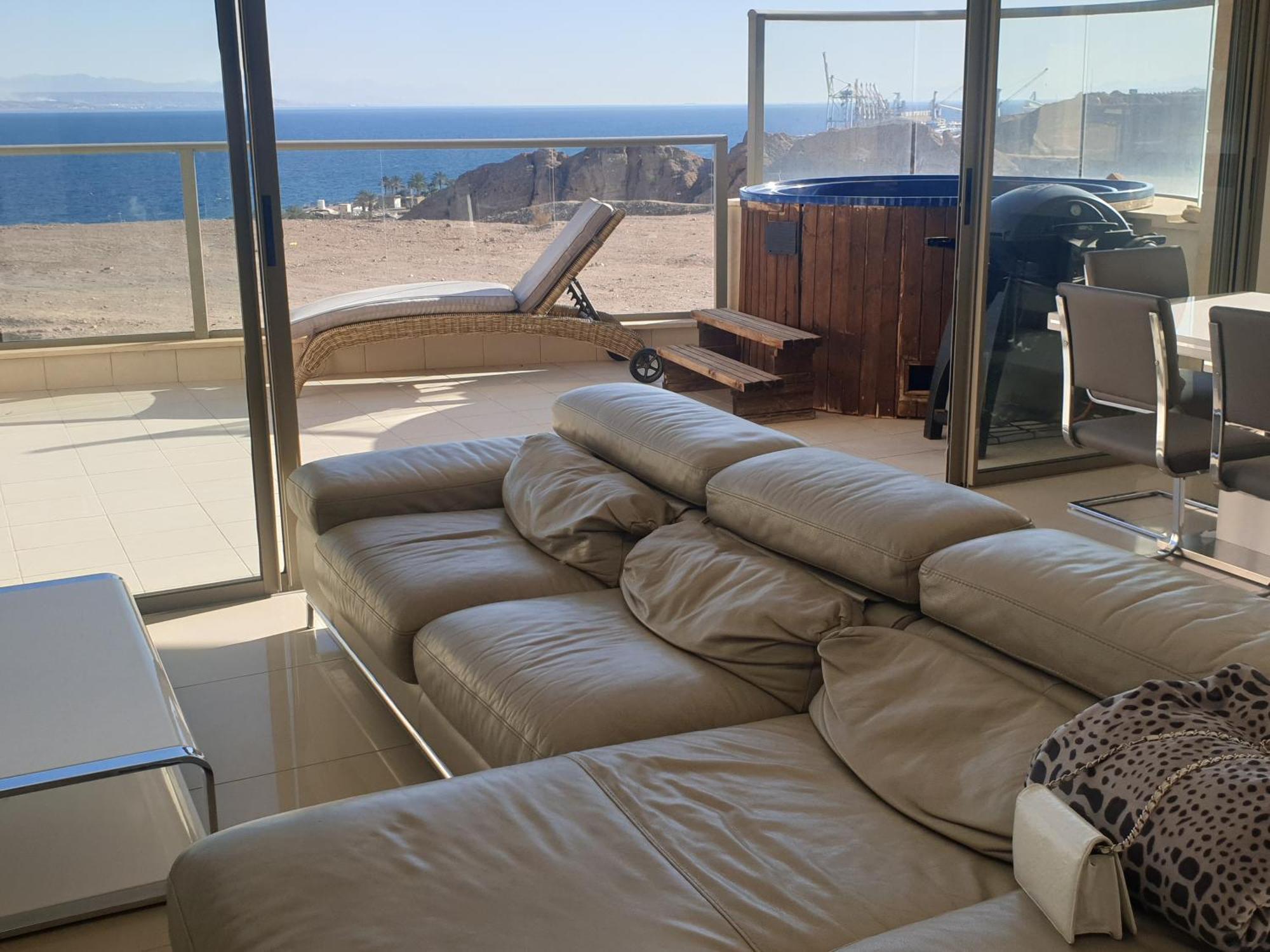Top-Luxury Exclusive Аpt With Jacuzzi In Front Of The Sea Ейлат Екстер'єр фото